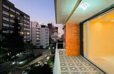 Apartamento com 3 quartos à venda na Rua Coronel Aurélio Bitencourt, 110, Rio Branco, Porto Alegre
