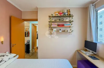 Apartamento 2 dormitórios com vaga à venda no Morro Santana.