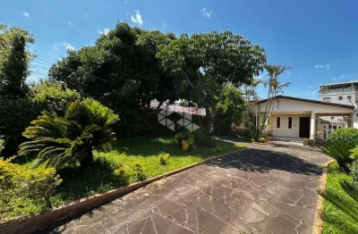 Casa com 92m², 3 quartos, 2 banheiros, pátio e churrasqueira, em jardim itu