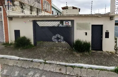 Sobrado 3 dormitórios, 1 suíte, salas, estar e jantar, cozinha planejada, lavanderia , churrasqueira