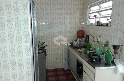 Casa com 2 quartos à venda na Nemésio Ramos Figueira, 472, Vila Pedra Branca, São Paulo
