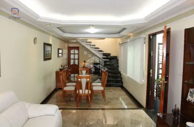 Casa com 3 quartos à venda na Rua Enótria, 393, Vila Mazzei, São Paulo
