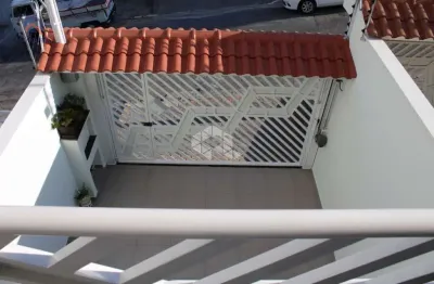 Casa com 3 quartos à venda na Rua Enótria, 393, Vila Mazzei, São Paulo