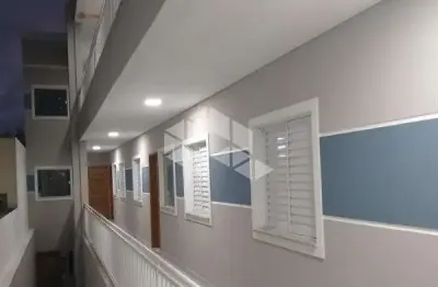 Casa em condomínio a venda - quintal grande - parque vitória