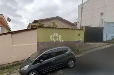 Casa Térrea à Venda de 130 m² S no Jardim Carlu, Zona Norte - São Paulo/SP