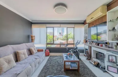 Apartamento com 3 quartos à venda na Avenida Soledade, 423, Petrópolis, Porto Alegre