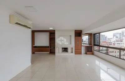 Apartamento em rua tranquila com 4 dormitórios e 3 vagas no bela vista