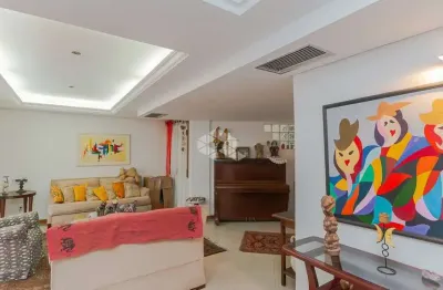 Casa com 4 quartos à venda na Rua Chile, 882, Jardim Botânico, Porto Alegre