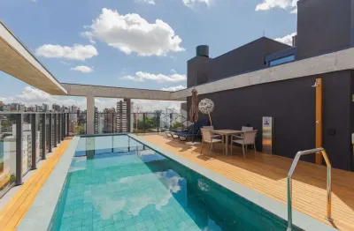 Espetacular apartamento de 3 dormitórios em andar alto em petrópolis e com vista definitiva