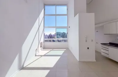 Apartamento à venda no moinhos de vento com 2 dormitórios (1 suíte)