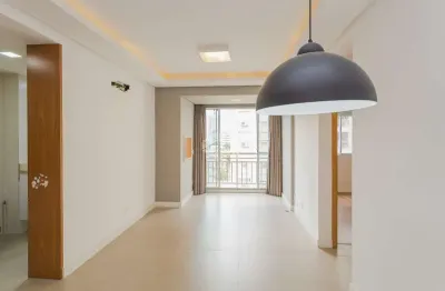 Apartamento com 62m², 2 quartos, 1 suíte, 1 vaga, no bairro Passo da Areia em Porto Alegre