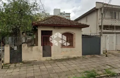 Terreno de  484m2, bem localizado, plano, dona augusta esquina travessa dirceu.
