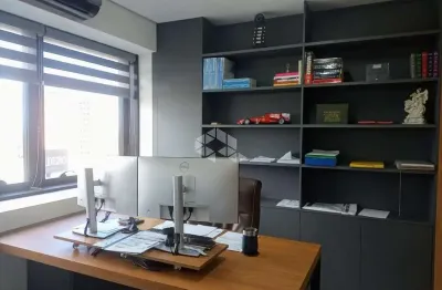 Sala comercial à venda na Avenida Getúlio Vargas, 4831, Marechal Rondon, Canoas