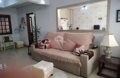 Casa com 3 quartos à venda na Rua Garibaldi, 631, Niterói, Canoas