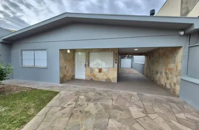 Casa 5 dormitórios, 1 com suíte, salão de festas com churrasqueira - niterói - canoas