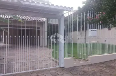 Casa 4 dormitórios, 1 com suíte master, pátio amplo nos fundos - nossa senhora das graças - canoas