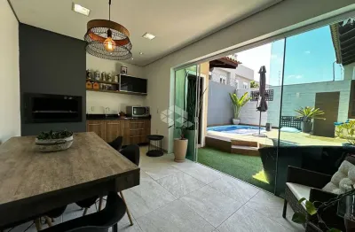 Casa térrea 2 dormitórios, garagem 2 carros, piscina, bairro igara - canoas