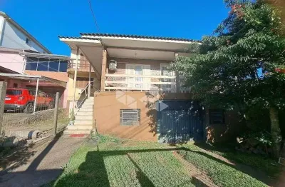 Casa de 03 dormitórios no bairro nova vicenza em farroupilha