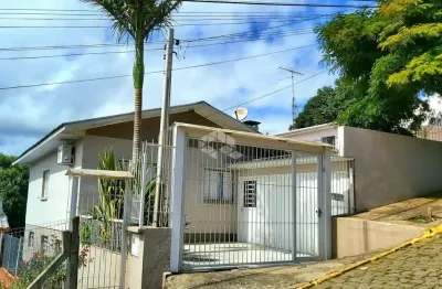 Casa de 04 dormitórios no bairro são roque em farroupilha