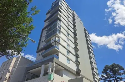 Cobertura com 03 dormitórios no centro de farroupilha