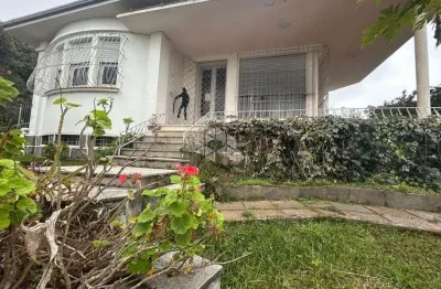 Casa com 5 quartos à venda na Atílio Zaniol, 545, Centro, Farroupilha