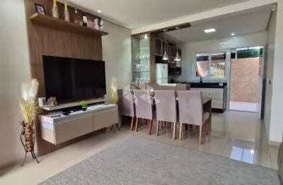 Sobrado com 2 dormitórios no bairro monte pasqual em farroupilha