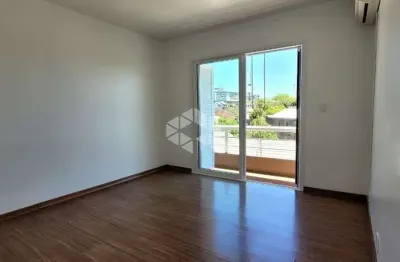 Apartamento de 2 quartos, garagem pra dois carros no planalto farroupilha