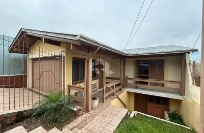 Casa com 3 quartos à venda na Achylles Fernando Bonfanti, 514, Primeiro de Maio, Farroupilha