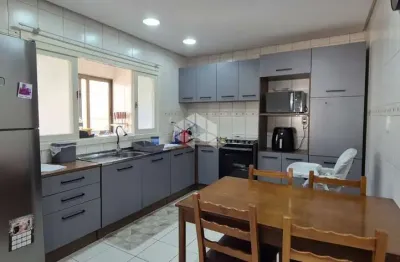 Apartamento com 3 dormitórios suíte no bairro parque em farroupilha