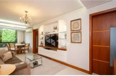 Apartamento à venda, 2 dormitórios, dependência de empregada, 1 vaga de garagem, bairro higienópolis, porto alegre/rs. próximo do colégio pastor dhoms