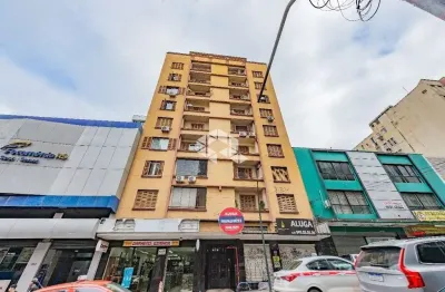 Apartamento 2 Quartos com Área Externa no Centro Histórico de Porto Alegre