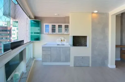 Apartamento semimobiliado com 3 dormitórios/quartos e sendo 3 suítes a venda - centro, florianópolis sc