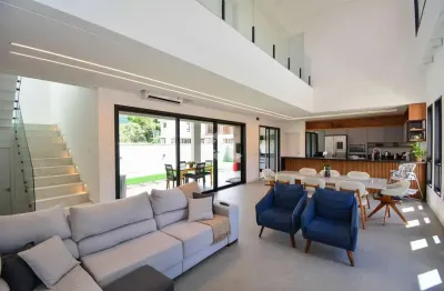 Casa com 4 dormitórios e sendo 3 suítes a venda - ratones, florianópolis sc