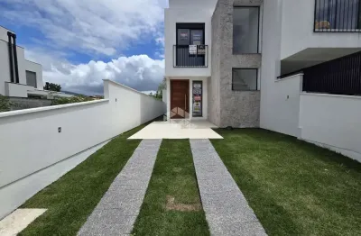 Casa com 3 quartos sendo 3 suítes 1 vaga de garagem no campeche em florianópolis/sc