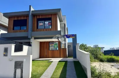 Casa com 3 quartos sendo 1 suítes 1 vaga de garagem no campeche em florianópolis/sc