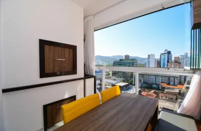Apartamento 3 quartos sendo 1 suíte com vista parcial para o mar em agronômica florianópolis