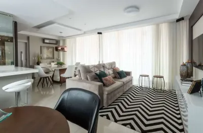 Apartamento de alto padrão com 3 quartos sendo 3 suítes no centro de florianópolis/sc