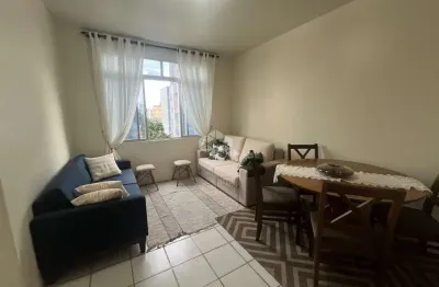 Apartamento com 2 quartos e 1 vaga de garagem no balneário em florianópolis/sc