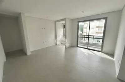 Apartamento moderno de 3 quartos sendo 1 suíte com 1 vaga de garagem e vista panorâmica na carvoeira florianópolis