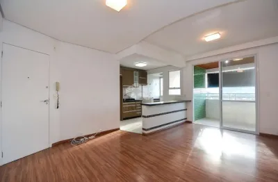 Apartamento semimobiliado com 3 quartos sendo 1 suíte 2 vagas e vista panorâmica no córrego grande florianópolis