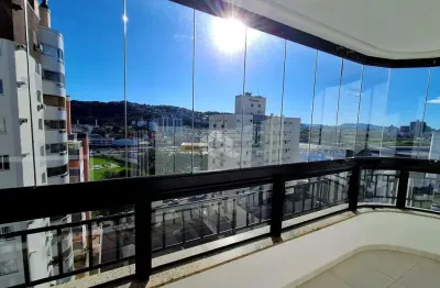 Apartamento impecável mobiliado com 4 quartos sendo 1 suíte vista panorâmica e pronto para morar no kobrasol