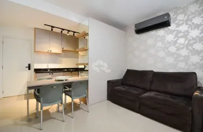 Studio com 1 quarto vaga hobby box e piscina no centro de florianópolis