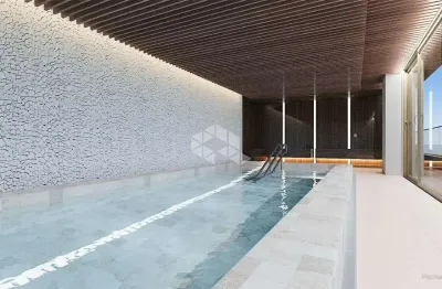 Apartamento com 2 suítes e vista parcial do mar em jurerê internacional com lazer completo e localização privilegiada
