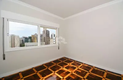 Apartamento com 4 quartos sendo 1 suíte no centro de florianópolis