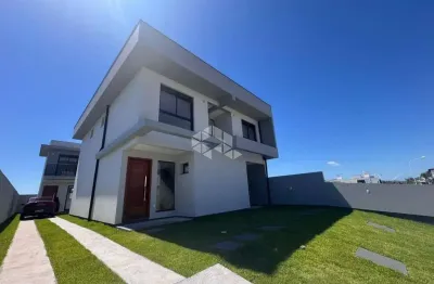 Casa com 2 suítes 2 vagas de garagem e churrasqueira no jardim campeche florianópolis