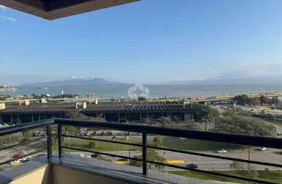 Apartamento 3 quartos sendo 1 suíte no centro de florianópolis com vista para o mar e lazer completo