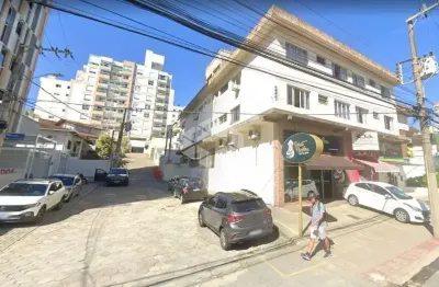 Apartamento com 2 quartos vista panorâmica e portaria remota na carvoeira florianópolis