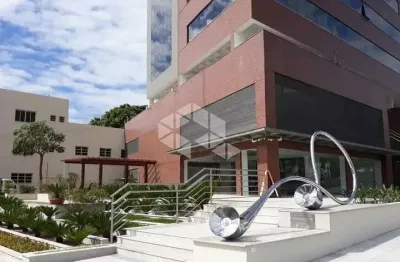 Sala comercial 100 m² de área total e vista privilegiada no estreito florianópolis