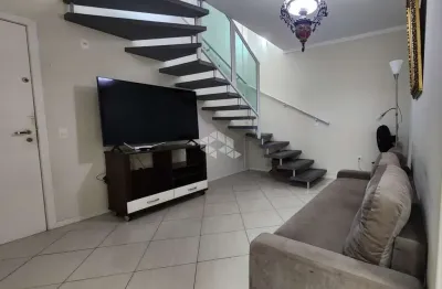 Duplex 3 quartos com 2 suítes e vista para o mar em canasvieiras florianópolis