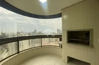 Apartamento 3 quartos sendo 1 suíte e 2 vagas de garagem no centro de florianópolis